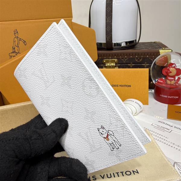 2026122105458771 270